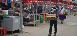 En Loja se pone en orden a los comerciantes