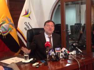 La Superintendencia de Control del Poder del Mercado analiza a Petroecuador. Foto: Vanessa Silva/ EL TEL&Eacute;GRAFO