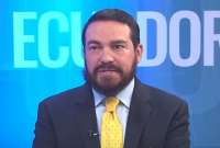 El ministro subrogante de Educación, Gustavo Ayala, explicó la propuesta para que Policía Nacional ingrese a las instituciones educativas