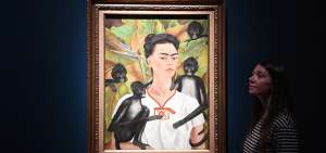 Muestra de Frida Kahlo se expone en Victoria &amp; Albert de Londres