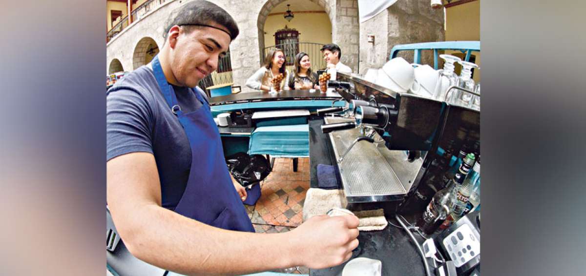 Los desayunos y gran variedad de helados tendr&aacute;n el 50% de descuento al   adquirir el segundo producto, en la helader&iacute;a y restaurante Comma.
