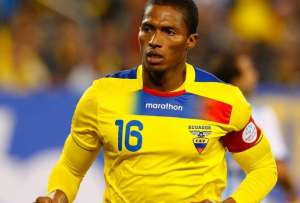 Antonio Valencia reflexion&oacute; sobre lo sucedido con Christian Lara.