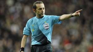 El turco &Ccedil;akir arbitrar&aacute; la final de la Champions entre Bar&ccedil;a y Juve