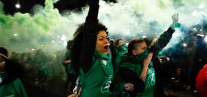 La marcha &ldquo;Ni una menos&rdquo;, en Argentina, este a&ntilde;o estuvo marcada por el debate en el Congreso del proyecto para despenalizar el aborto.