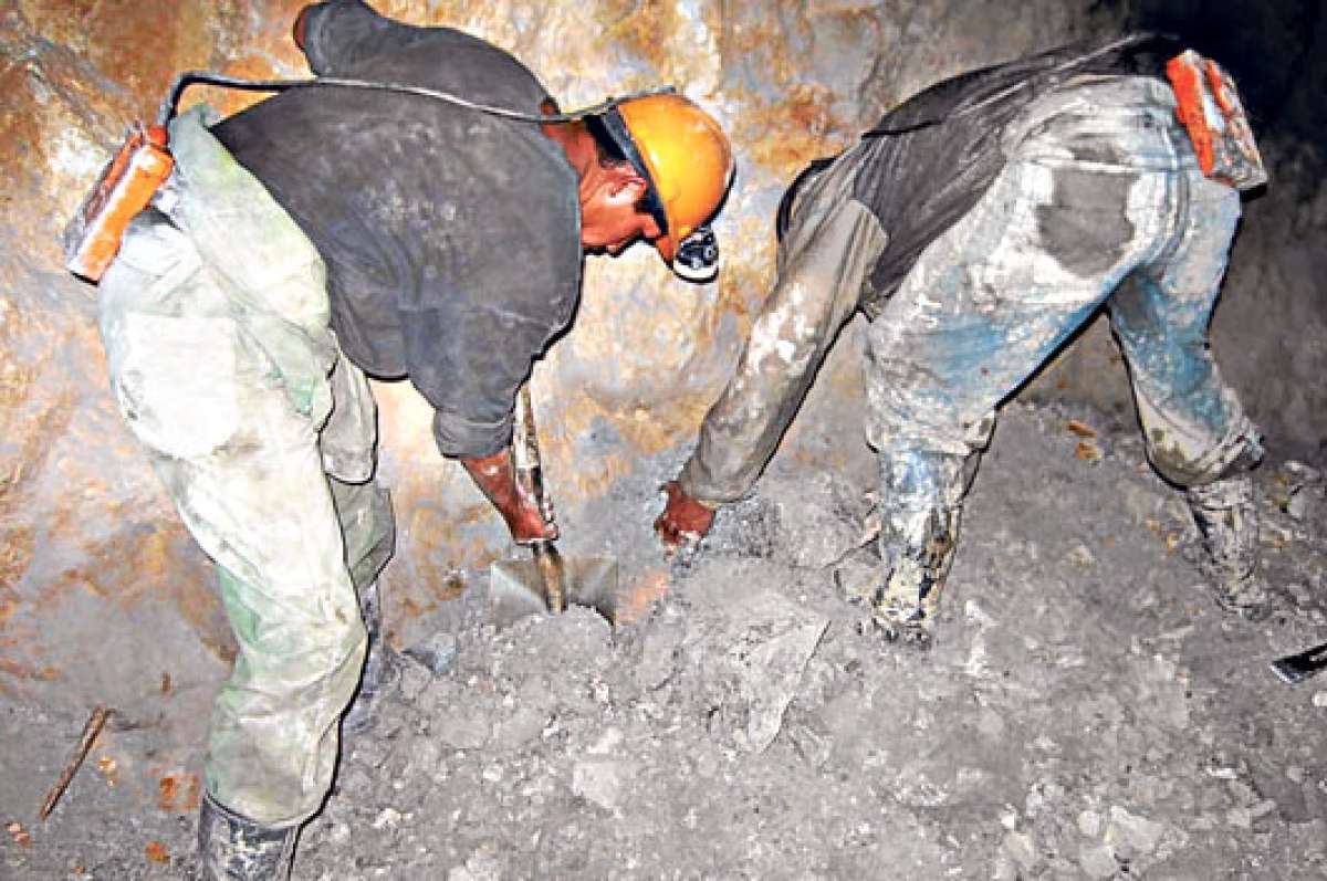 Un minero fallece debido a deslave 
