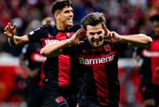 Bayer Leverkusen está muy cerca del triplete