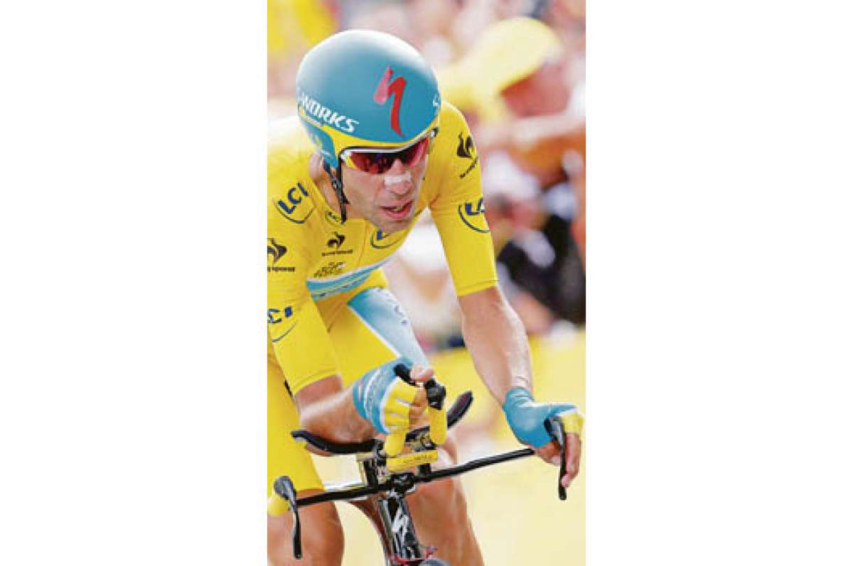 El italiano Vincenzo Nibali (Astan&aacute;) acumula  tambi&eacute;n en su trayectoria un triunfo en la  Vuelta a Espa&ntilde;a 2010 y el Giro a Italia 2013.