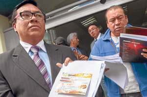 Edison Rodr&iacute;guez representa legalmente a 100 casos de los afectados de Global Merelo Ecuador S.A. Foto: Santiago Aguirre/ El Telegrafo