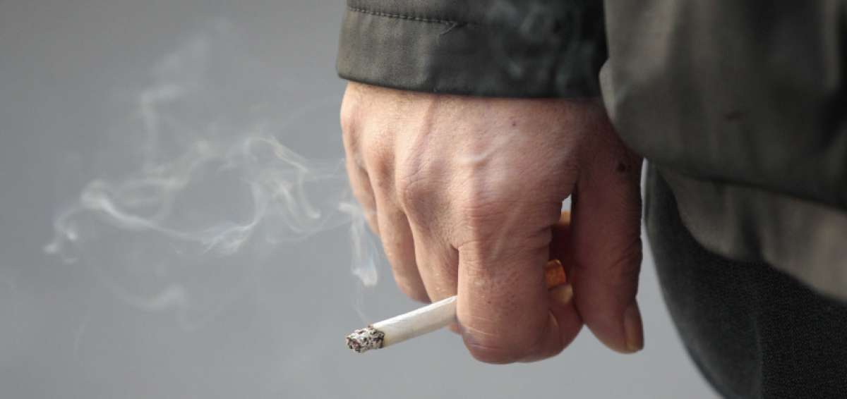 Los fumadores con sida tienen m&aacute;s riesgo de morir de c&aacute;ncer de pulm&oacute;n