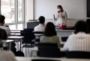 En la Ley Orgánica de Educación se garantiza la continuidad de la educación de los estudiantes sin restricciones