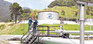 Ecuador extrae 556.000 barriles de crudo por d&iacute;a. En 2014 export&oacute; alrededor de 424.000 barriles que generaron $ 13.016 millones, seg&uacute;n el Banco Central. Foto: Cortes&iacute;a Petroecuador