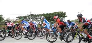 La ma&ntilde;ana de este jueves 13 de junio, en la avenida Paseo del Parque, en Guayaquil, se realizaron las pruebas de ciclismo de ruta, de los Juegos Nacionales Prejuveniles; participaron 29 mujeres y 49 varones.