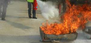 385 funcionarios participan en un simulacro de incendio
