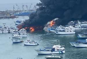 ECU 911 coordina atenci&oacute;n por incendio de embarcaciones en Manta 