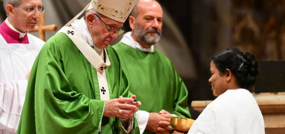 El Vaticano invit&oacute; a otras 3.000 personas a ese jubileo, incluidos familiares y empleados de prisiones. 