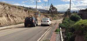 El tramo del Camino del Inca, en Tungurahua, es utilizado a diario por decenas de veh&iacute;culos que se movilizan entre las provincias de la Sierra centro y Quito.