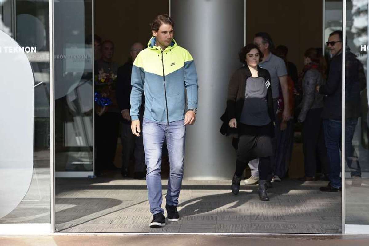 Rafael Nadal se recupera de la operaci&oacute;n de apendicitis que le hicieron a comienzos de este mes. Foto: Archivo/AFP
