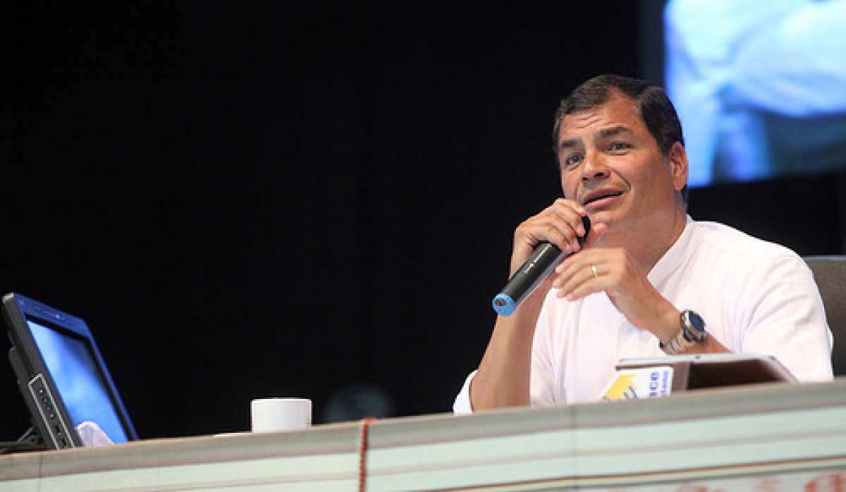 El Presidente de la Rep&uacute;blica, Rafael Correa, durante el Enlace Ciudadano No. 371, realizado en 105 Stadium de G&eacute;nova. Foto: Presidencia 