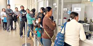 Los cabildos ecuatorianos han optado por conservar sus esquemas de cobro. Algunos prev&eacute;n mejorar su catastro durante 2015 y otros anuncian revisiones de las tarifas para 2016. Foto: Archivo/ El Tel&eacute;grafo