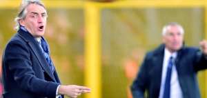 Seg&uacute;n Mancini (i), Sarri utiliz&oacute; los t&eacute;rminos "frocio" y "finocchio", que se pueden traducir como "maric&oacute;n" y "homosexual".