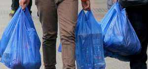 Una vez promulgada la norma, el gran comercio chileno deber&aacute; dejar de entregar bolsas pl&aacute;sticas a sus clientes.