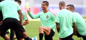 M&eacute;xico debuta en la Confederaciones ante la 'Bestia' Ronaldo; Chile frente a los Leones