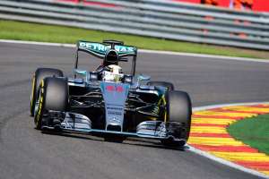 Hamilton domina los segundos libres del GP de Italia por delante de Rosberg