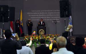 El presidente  Rafael Correa, durante una charla en la estatal Universidad de Costa Rica. Fotos: Presidencia de la Rep&uacute;blica