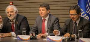 Albornoz (c) formar&aacute; parte de la sesi&oacute;n denominada &lsquo;Rutas para enfrentar la transici&oacute;n energ&eacute;tica en Am&eacute;rica Latina y el Caribe&rsquo;.