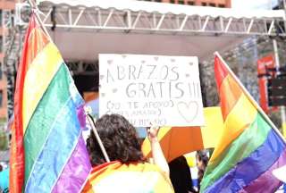  Con el lema “TRANSformamos el odio con + amor”, el Orgullofff LGBTIQ+ se toma las calles de Quito. Este año habrá una movilización y un festival cultural. 
