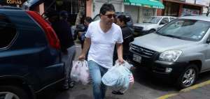 Quite&ntilde;os entregan donativos para zonas afectadas por el terremoto