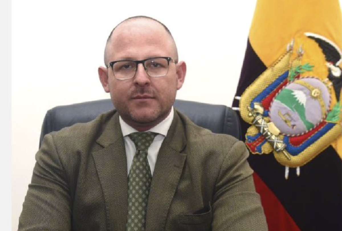 Carlos Espinosa fue designado como viceministro de Gobierno.
