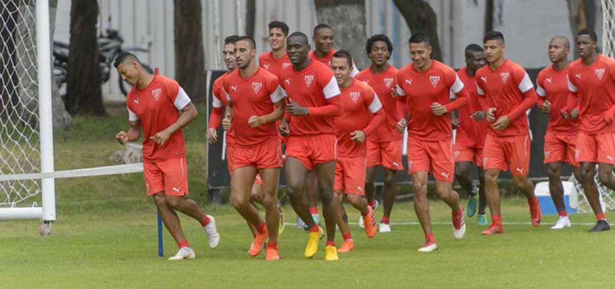 Adri&aacute;n Gabbarini dice que Liga de Quito busca ganar la etapa