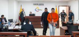 La procesada, Mar&iacute;a Sol L., estuvo presente ayer en la audiencia realizada en Quito, en donde fue sentenciada por el delito de enriquecimiento il&iacute;cito.