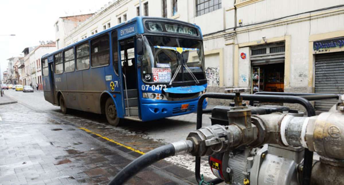 El 70% de la contaminaci&oacute;n ac&uacute;stica es generado por el tr&aacute;nsito vehicular. El 83 % de las mediciones, realizadas en 2014, est&aacute;n sobre la norma ambiental. Foto: Fernando Machado / El Tel&eacute;grafo