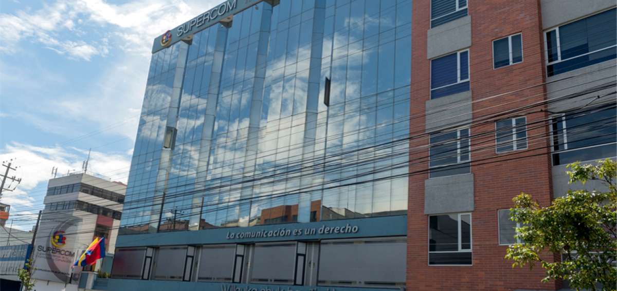 La Superintendencia de Comunicaci&oacute;n ser&iacute;a eliminada, sin embargo figura entre las propuestas que sus atribuciones las ejerza la Defensor&iacute;a del Pueblo.