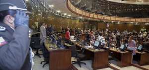 La Asamblea a&uacute;n no defina la comparecencia del Ministro de Energ&iacute;a