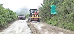 La carretera de 27 kil&oacute;metros ser&aacute; asfaltada en un plazo de dos a&ntilde;os, los cuales corren desde el pasado 18 de diciembre de 2019. 
