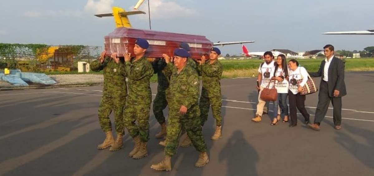 Los restos mortales del cabo segundo llegaron el jueves 7 de marzo a Guayaquil a bordo de un avi&oacute;n militar.
