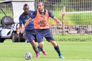 Chiellini destaca el aporte de Pirlo y Buffon 