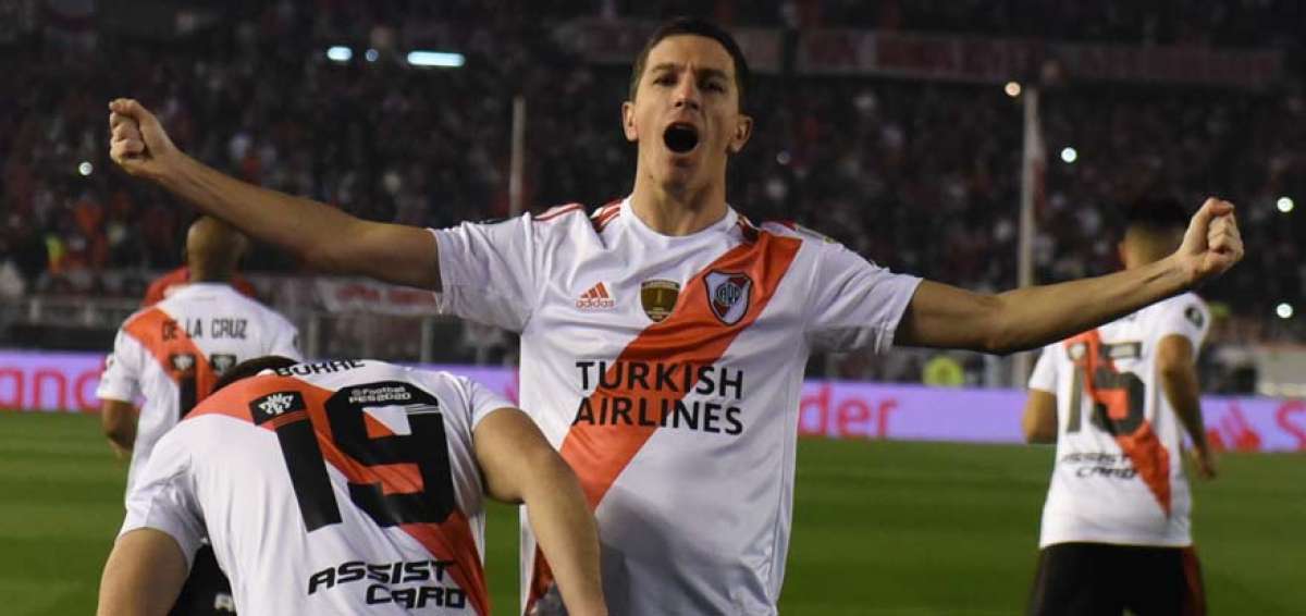 Dos penaltis le dan el triunfo y la ventaja a River ante Cerro Porte&ntilde;o