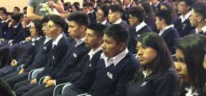 Estudiantes del colegio fiscal Eloy Alfaro, ubicado al norte de Quito, estuvieron en la inauguraci&oacute;n de la segunda fase de capacitaciones en l&iacute;nea para docentes de todo el pa&iacute;s.