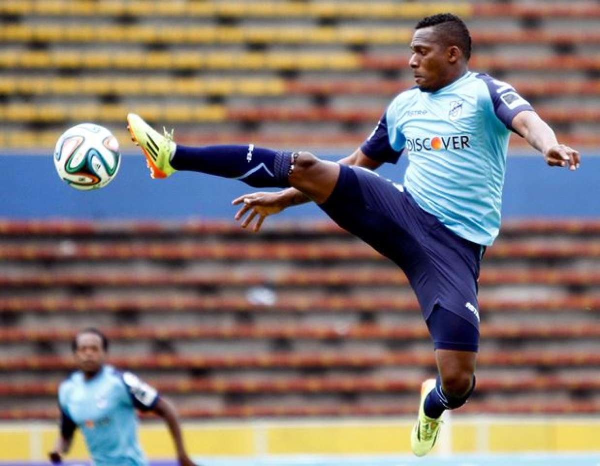 Los goles de Wila lo acercan al Mundial de Brasil 2014