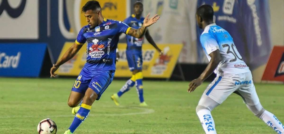 Delf&iacute;n y Macar&aacute; igualan en el cierre de la und&eacute;cima fecha de la Liga Pro