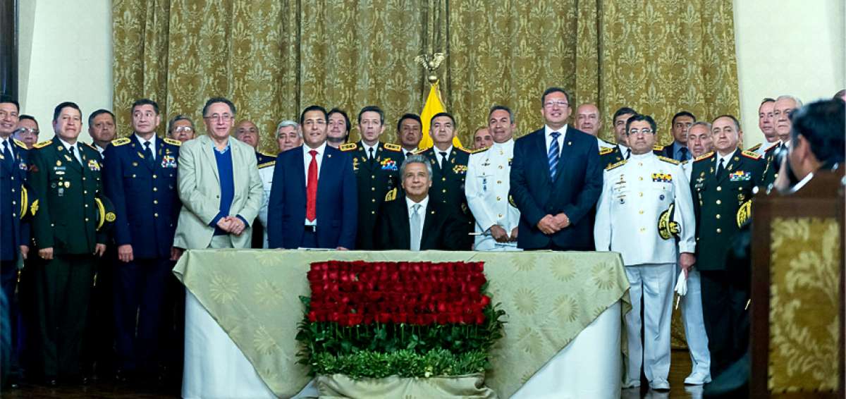 El Mandatario resalt&oacute; que las Fuerzas Armadas permiten que los objetivos del plan Toda una vida se cumplan, especialmente con la ayuda en las misiones.