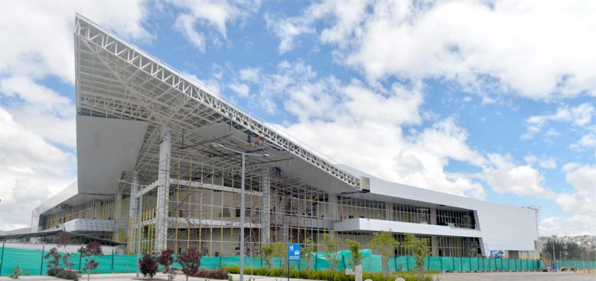 La construcci&oacute;n del nuevo centro de convenciones de Quito registra un avance aproximado del 65%.
