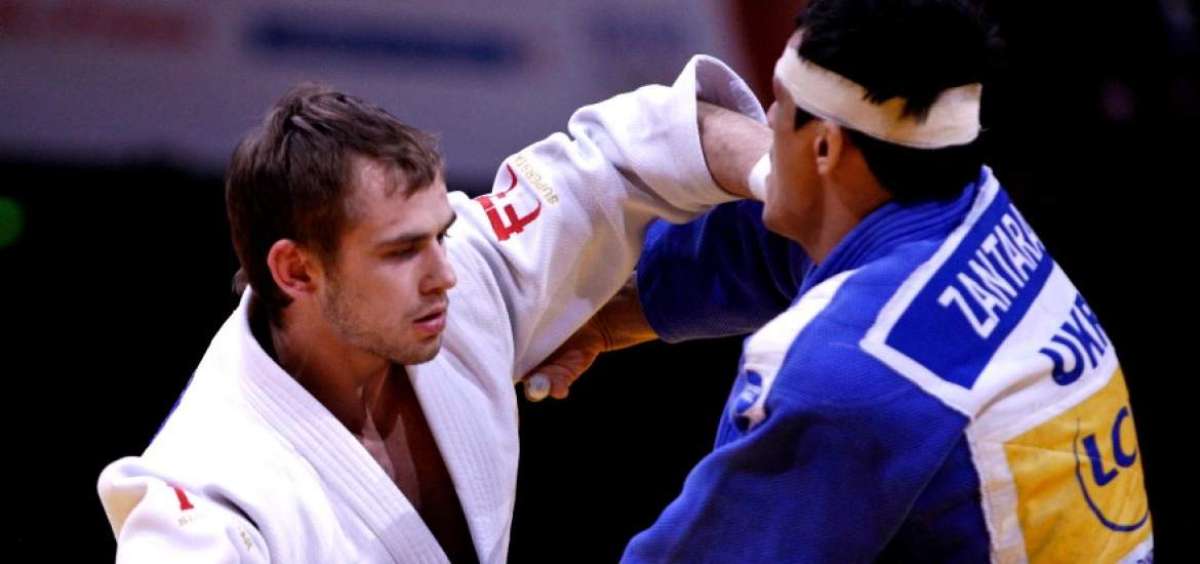 Nikhail Pulyaev (izq.), campe&oacute;n del mundo en 2012, estar&iacute;a entre los implicados, seg&uacute;n la agencia de prensa rusa TASS.