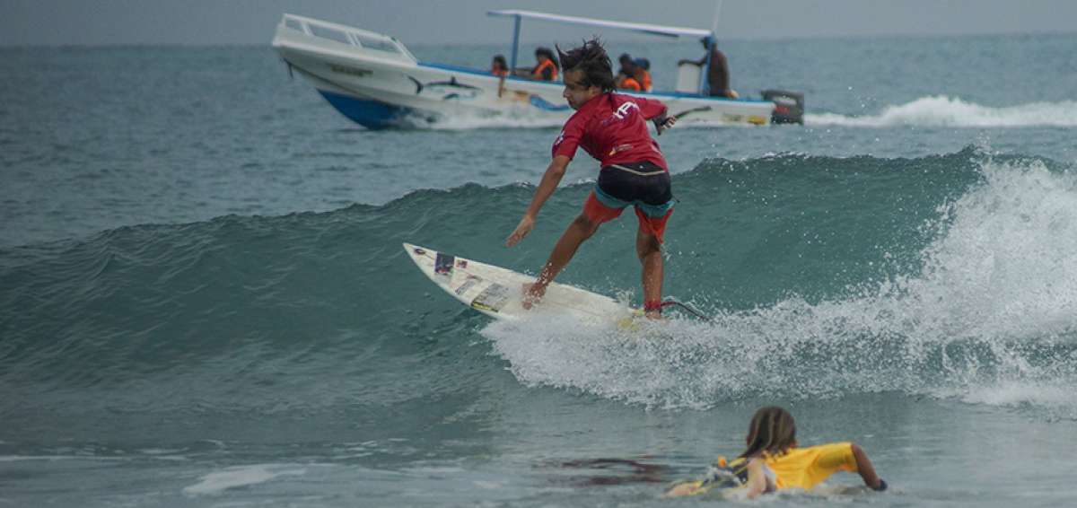 El balneario El Murci&eacute;lago, de Manta, ser&aacute; sede durante tres d&iacute;as de la primera v&aacute;lida del circuito de surf nacional.