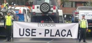 Autos que circulaban sin placas fueron retenidos en Quito