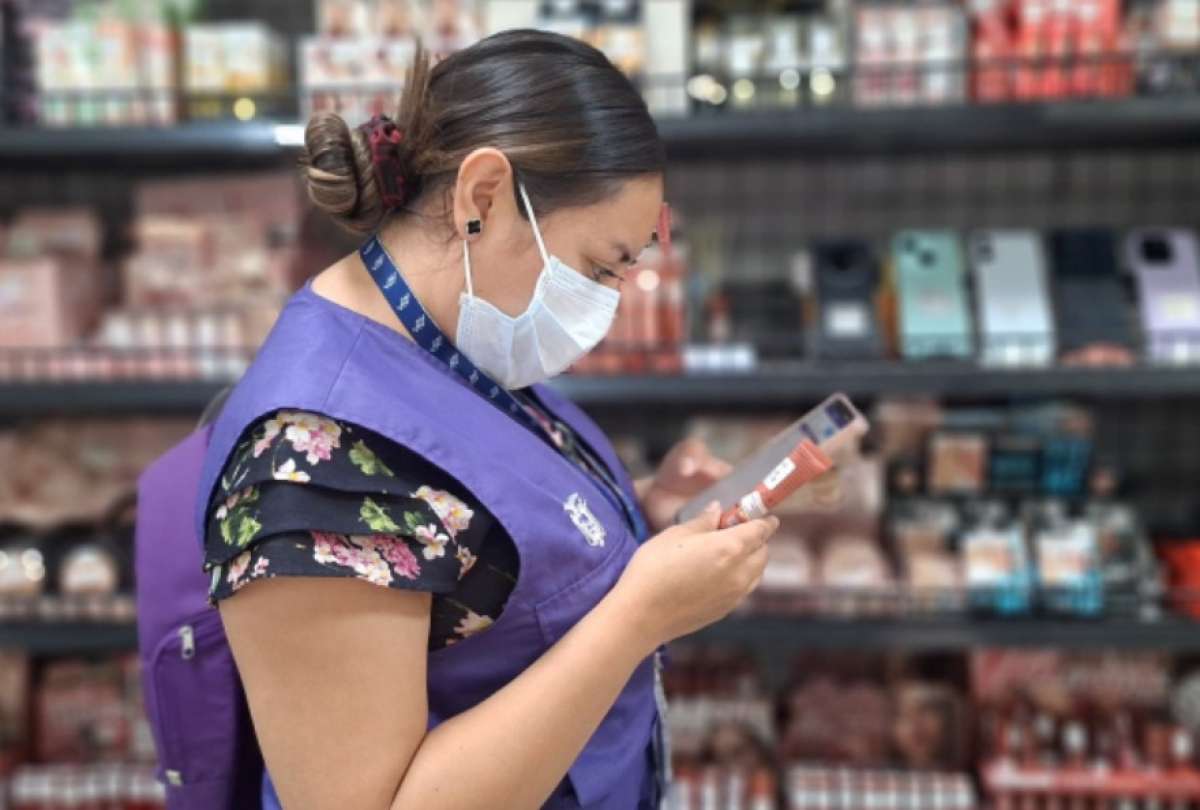 Más de 40 mil productos irregulares se decomisaron en el Centro Histórico de Quito